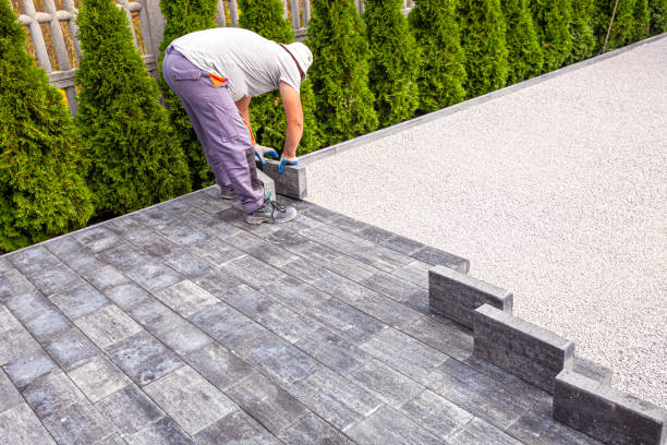 Best Residential Driveway Paver Services  in Highland Park, IL